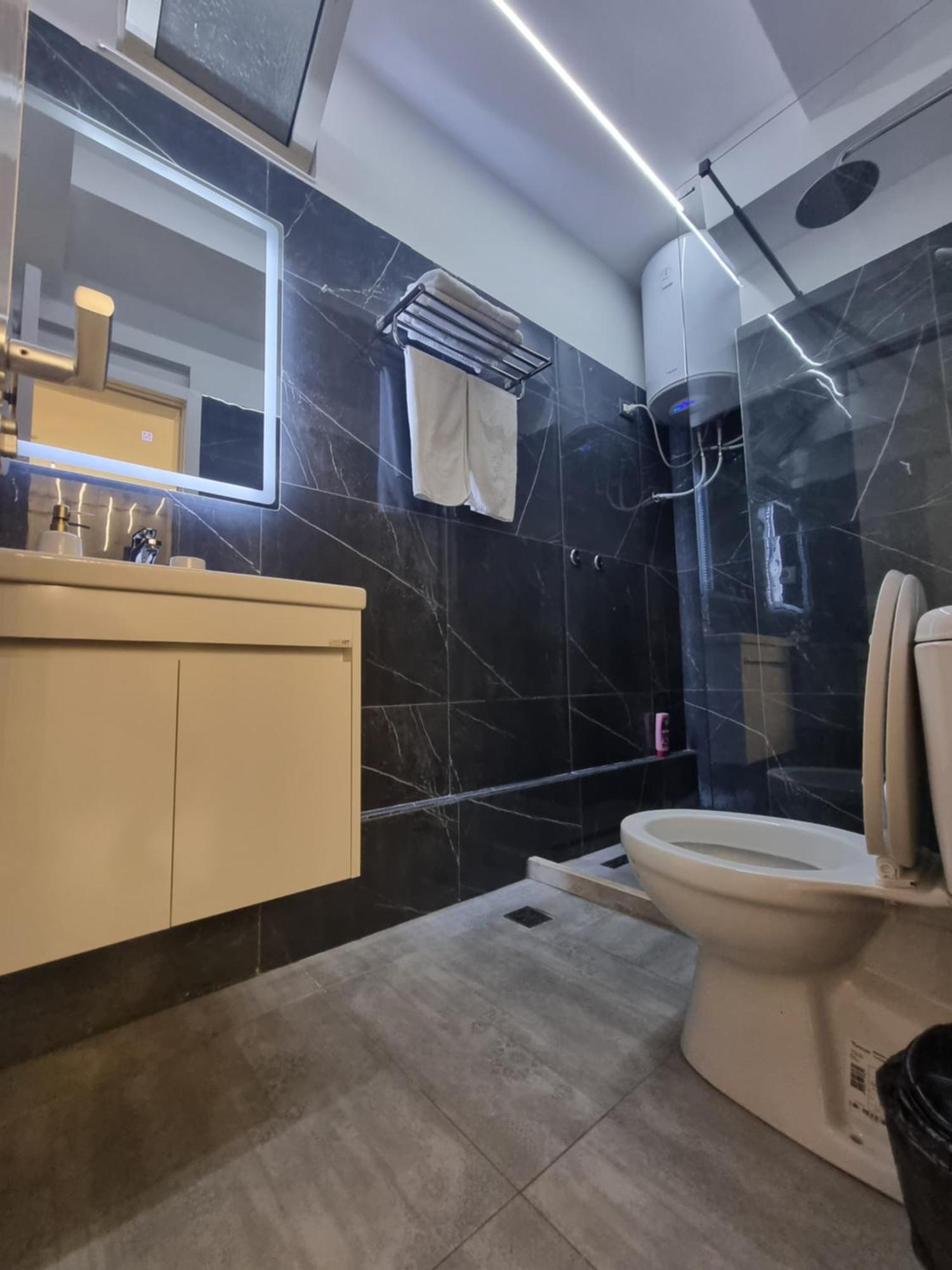 Mon Prive Apartment Tirana Room photo